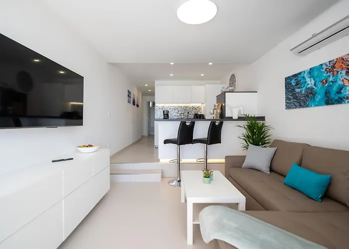 Apartament Pool Tamaran